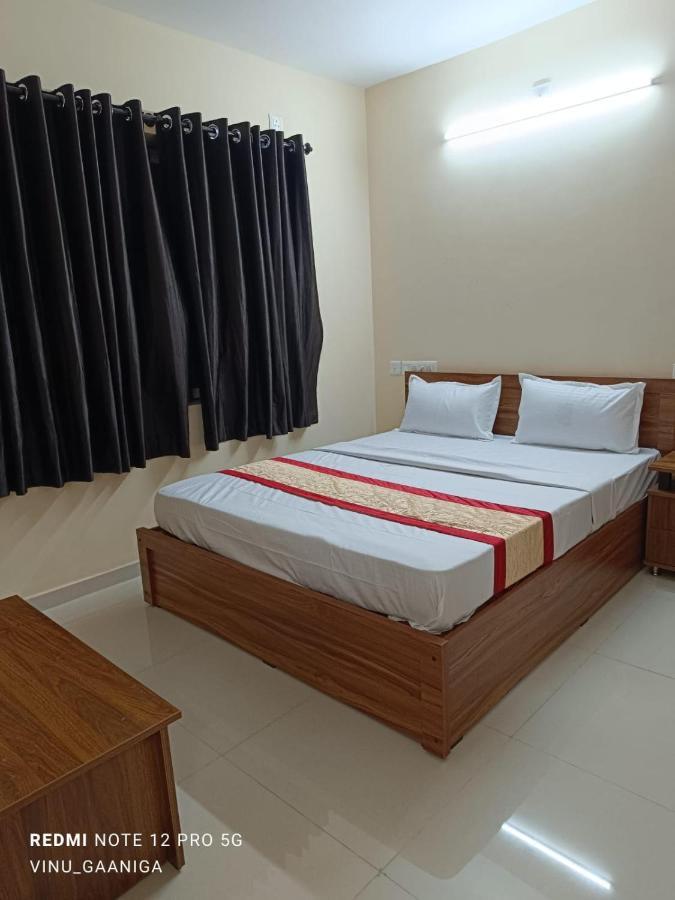 Premier Inn Lodge Mangalore Buitenkant foto