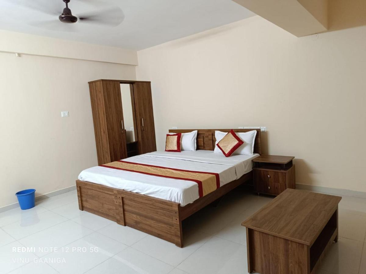 Premier Inn Lodge Mangalore Buitenkant foto